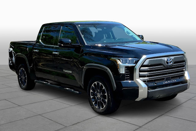 2023 Toyota TUNDRA Limited Hybrid CrewMax 5.5 Bed