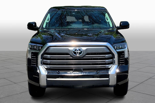 2023 Toyota Tundra Limited Hybrid CrewMax 5.5 Bed