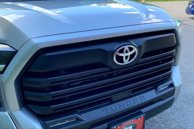 2023 Toyota Tundra SR5 CrewMax 5.5 Bed