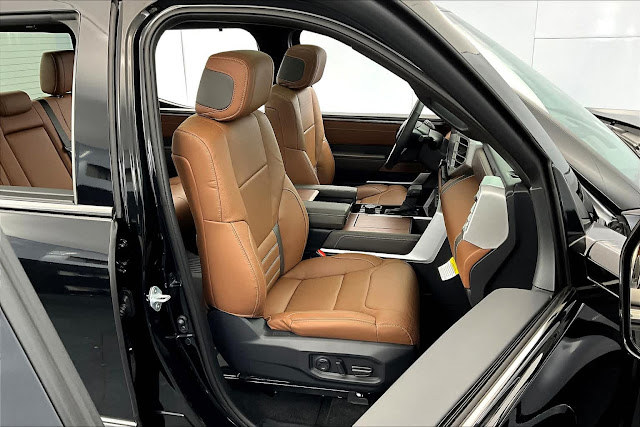 2023 Toyota TUNDRA 1794 Edition CrewMax 5.5 Bed