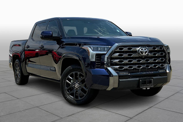 2022 Toyota Tundra Platinum CrewMax 5.5 Bed