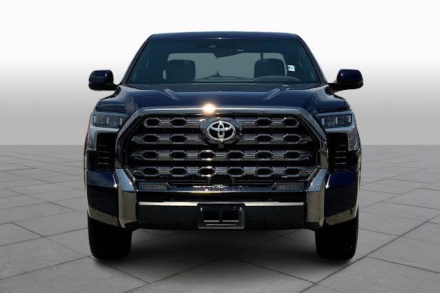 2022 Toyota Tundra Platinum CrewMax 5.5 Bed