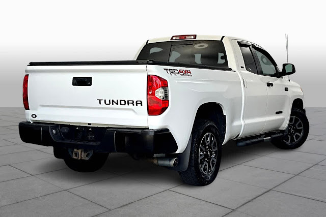 2017 Toyota Tundra SR5 Double Cab 6.5 Bed 5.7L