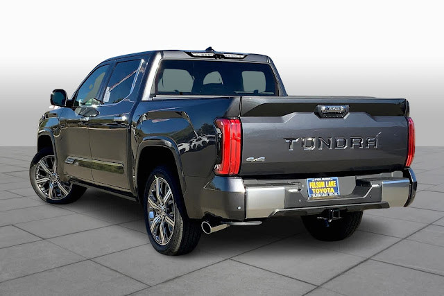 2023 Toyota TUNDRA Capstone Hybrid CrewMax 5.5 Bed