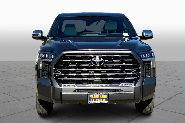 2023 Toyota TUNDRA Capstone Hybrid CrewMax 5.5 Bed