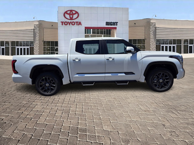 2024 Toyota Tundra Hybrid Platinum