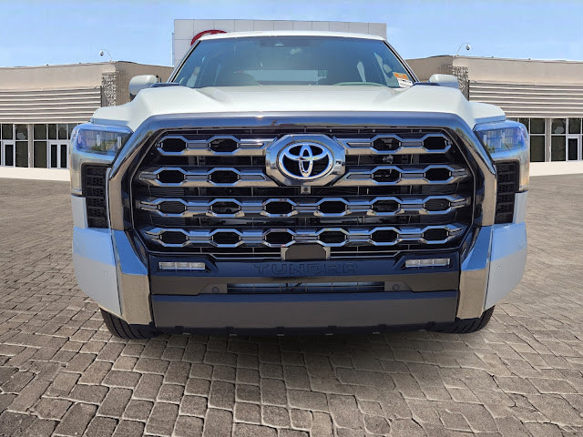 2024 Toyota Tundra Hybrid Platinum