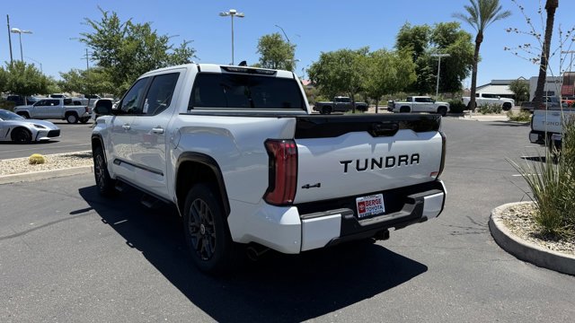 2024 Toyota Tundra Hybrid Platinum