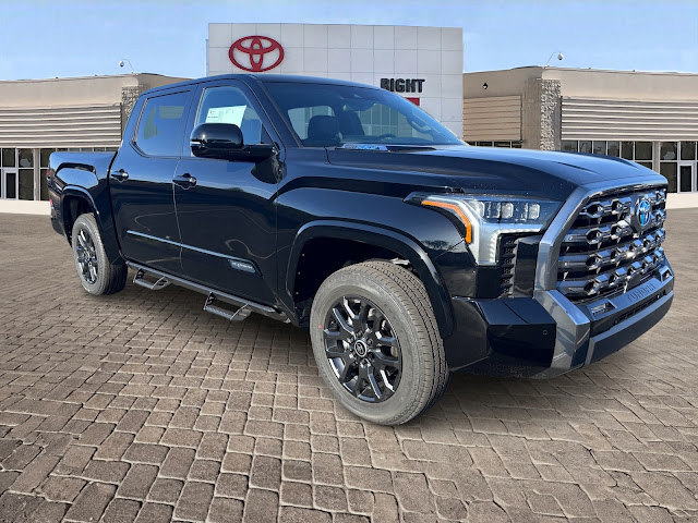 2024 Toyota Tundra Hybrid Platinum