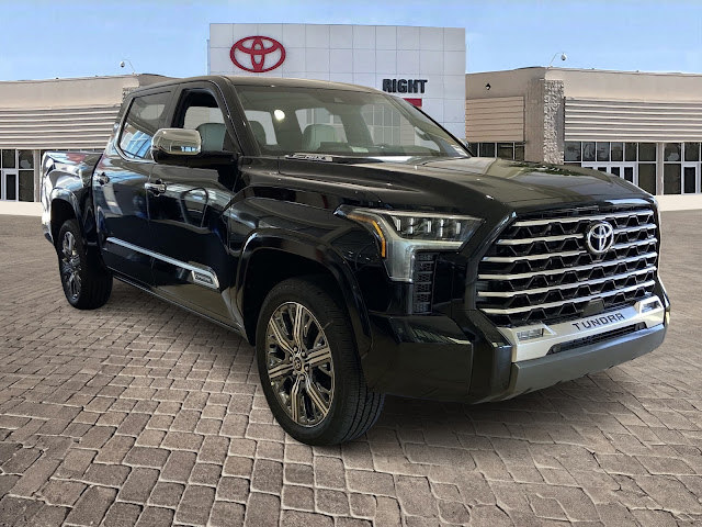 2023 Toyota Tundra Hybrid Capstone