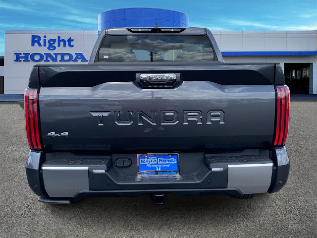 2024 Toyota Tundra Hybrid Capstone