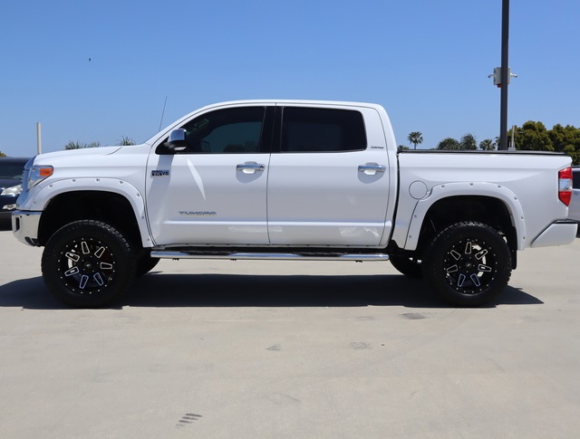 2017 Toyota Tundra LIFTED 4WD LIMITED PREM PKGE