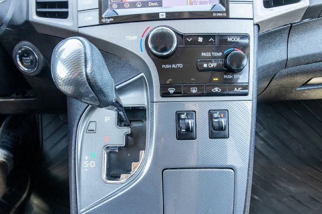 2015 Toyota Venza 4dr Wgn V6 AWD XLE