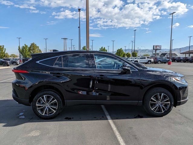 2024 Toyota Venza LE