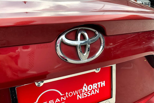 2019 Toyota Yaris LE