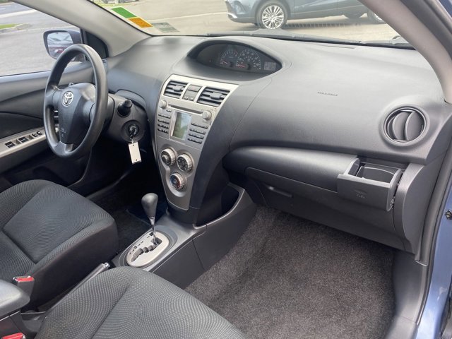 2010 Toyota Yaris Base