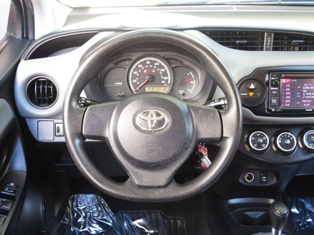 2015 Toyota Yaris L