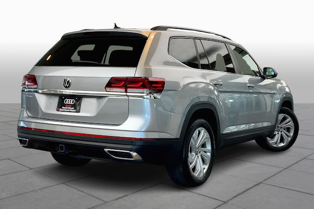 2022 Volkswagen Atlas 3.6L V6 SE w/Technology