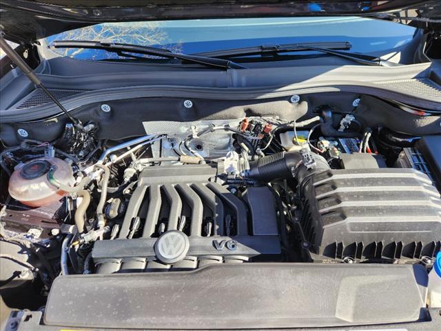 2020 Volkswagen Atlas Cross Sport V6 SE R-Line 4Motion