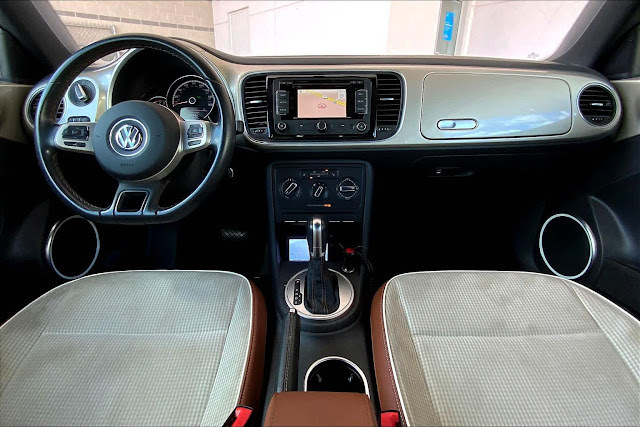 2015 Volkswagen Beetle 1.8T Classic