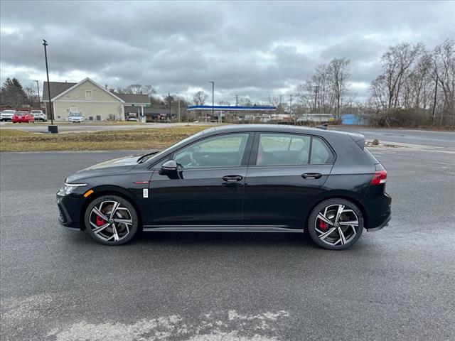 2024 Volkswagen Golf GTI SE