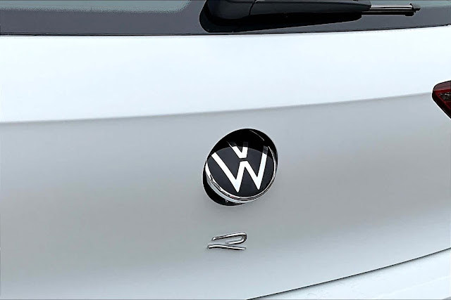 2024 Volkswagen Golf R SUN
