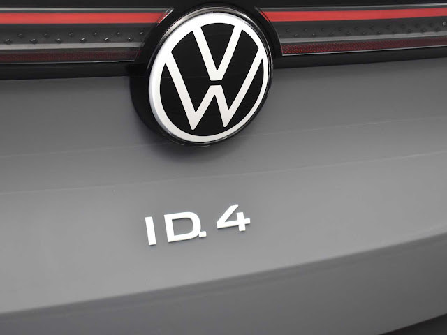 2023 Volkswagen ID.4 Pro S Plus