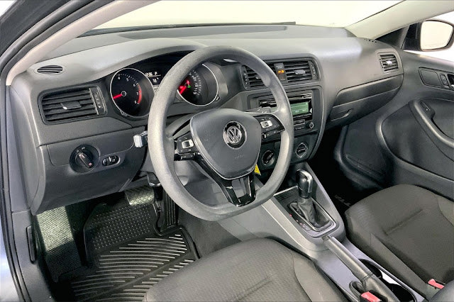 2015 Volkswagen Jetta 2.0L S