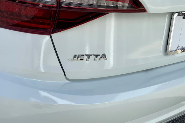 2021 Volkswagen Jetta R-Line