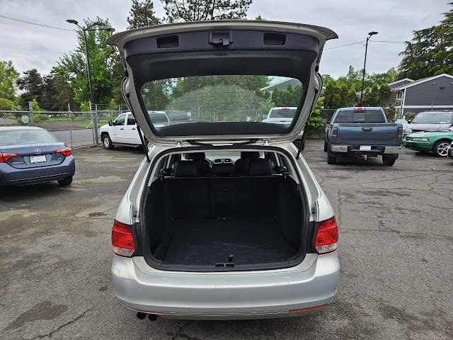 2011 Volkswagen Jetta SportWagen TDI 4dr Wagon 6A