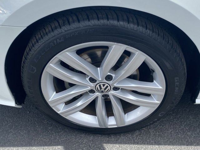 2019 Volkswagen Passat 2.0T Wolfsburg Edition