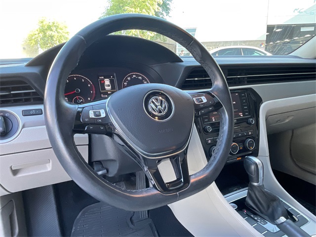 2020 Volkswagen Passat 2.0T SE