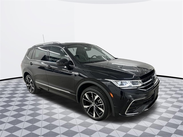 2022 Volkswagen Tiguan 2.0T SEL R-Line AWD