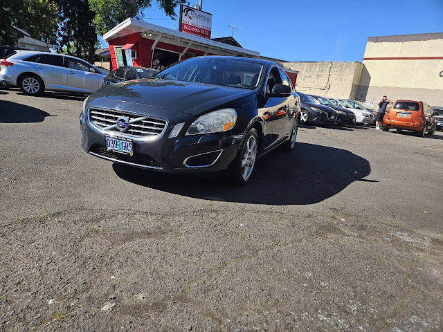 2012 Volvo S60 T5 4dr Sedan