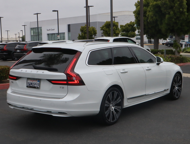 2021 Volvo V90 Inscription