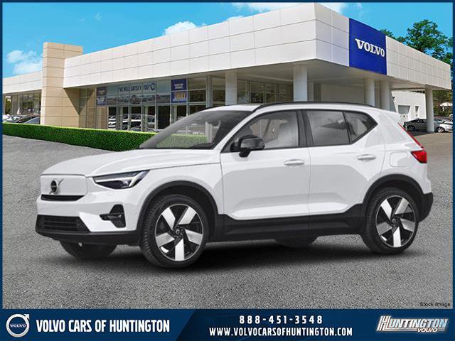 2024 Volvo XC40 Plus Dark Theme