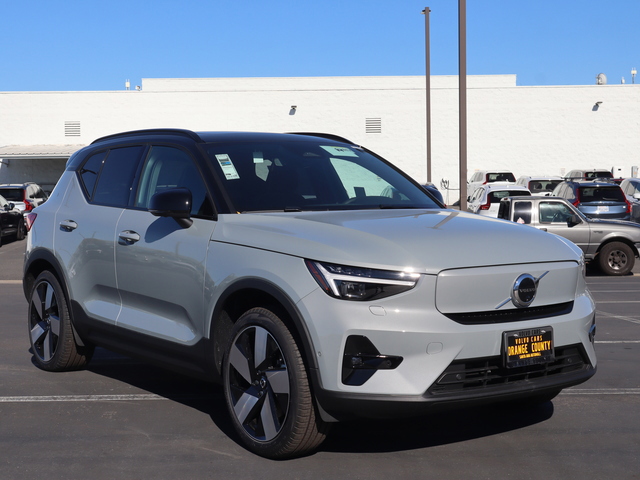 2024 Volvo XC40 Recharge Pure Electric Ultimate