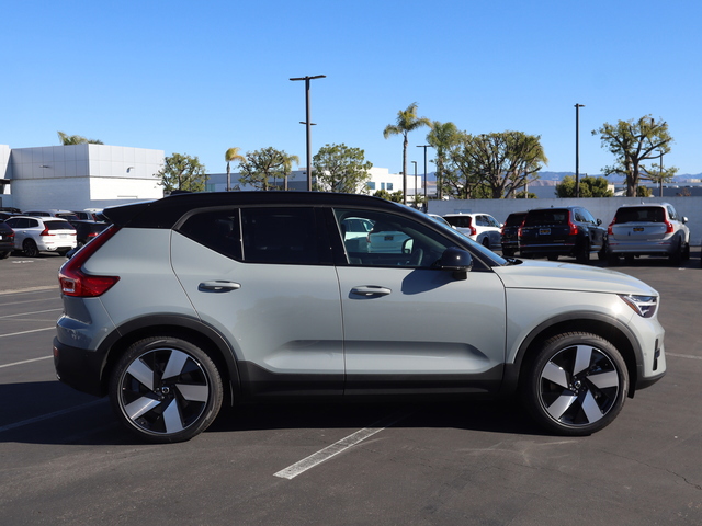 2024 Volvo XC40 Recharge Pure Electric Ultimate