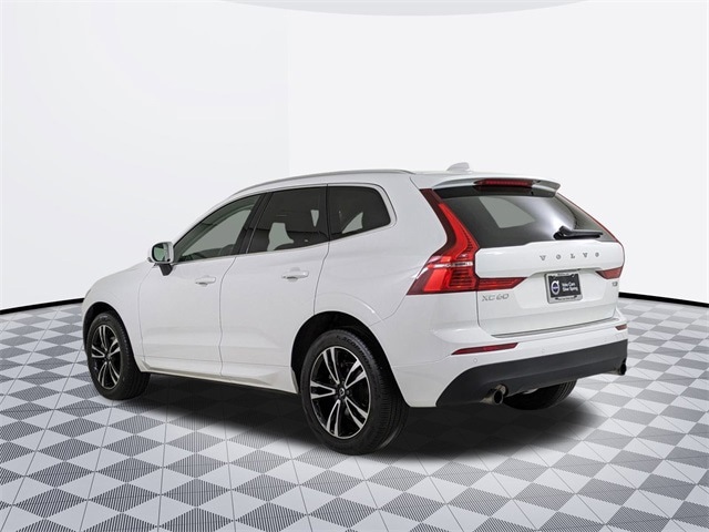 2021 Volvo XC60 T5 Momentum