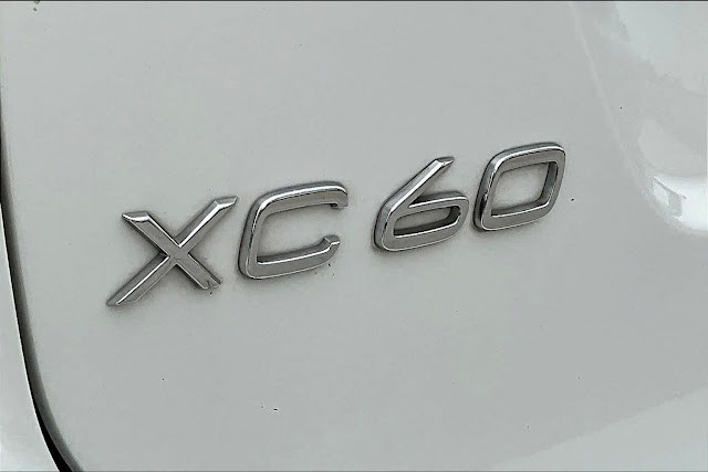 2016 Volvo XC60 T5 Drive-E Premier