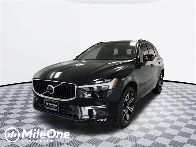 2022 Volvo XC60 B5 Momentum