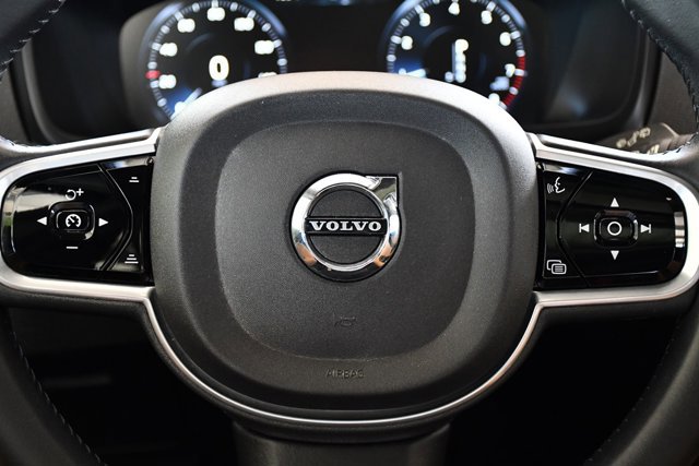 2018 Volvo XC90 Momentum
