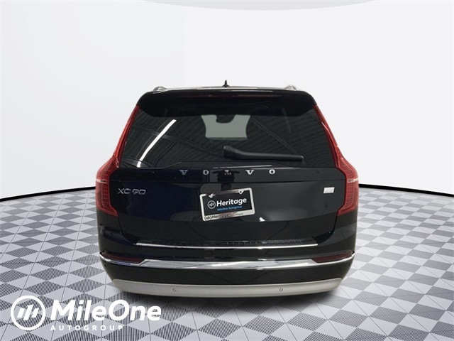 2022 Volvo XC90 Recharge Plug-In Hybrid T8 Inscription Extended Range 6P
