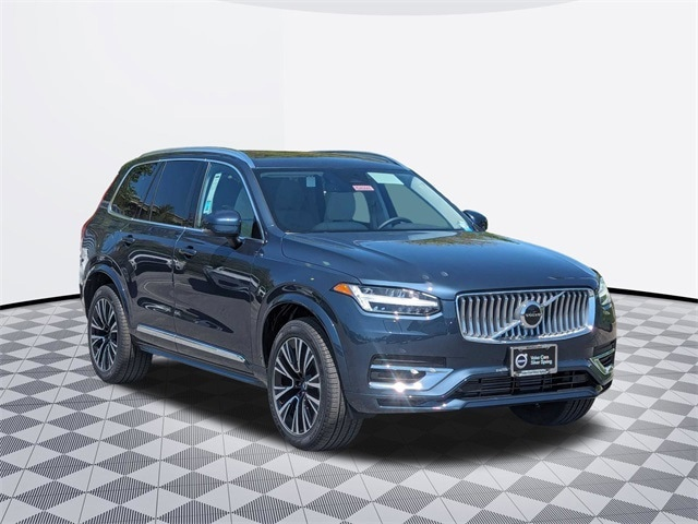 2024 Volvo XC90 Recharge Plug-In Hybrid T8 Core Bright