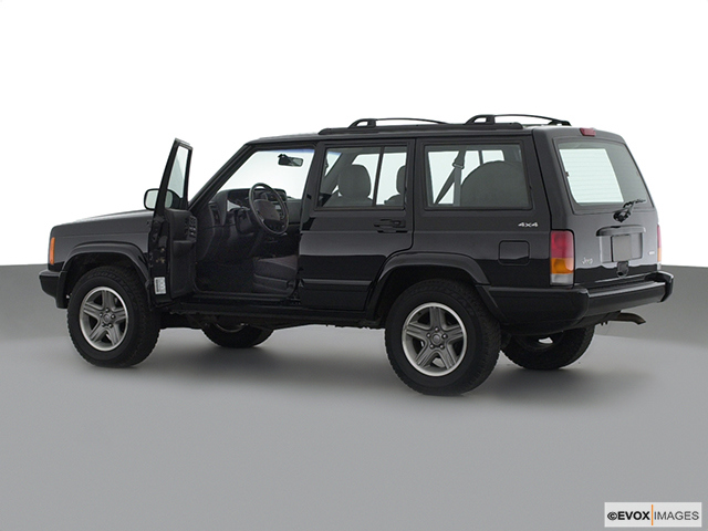 4dr Classic 4WD SUV