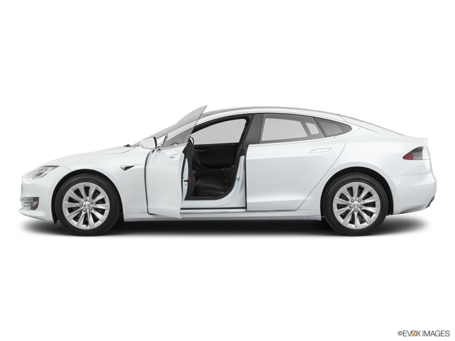 quattroporte vs Model S