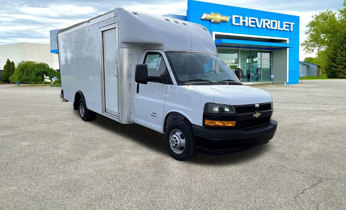2023 Chevrolet Express Commercial Cutaway