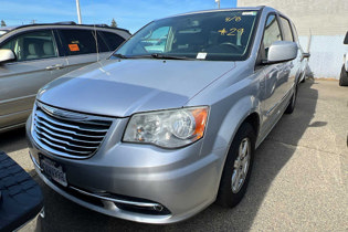 2012 Chrysler Town &amp; Country