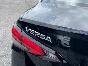 2021 Nissan VERSA