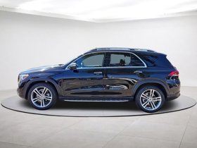 2022 Mercedes Benz GLE 350 w/ Premium Pkg. Nav, Sunroof &amp; 3